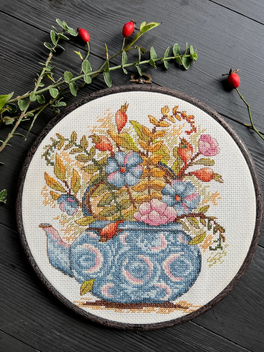 Floral Tea - cross stitch pattern