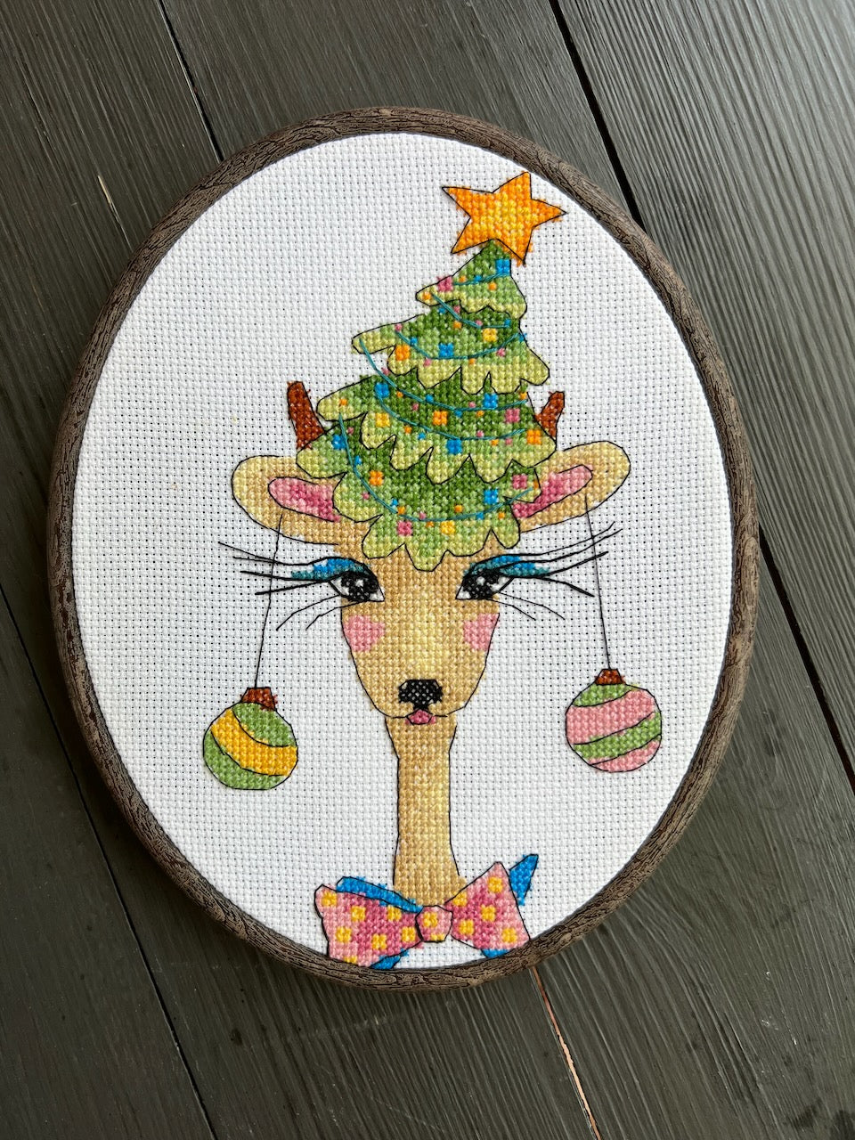 Christmas Deer with Christmas tree - cross stitch pattern