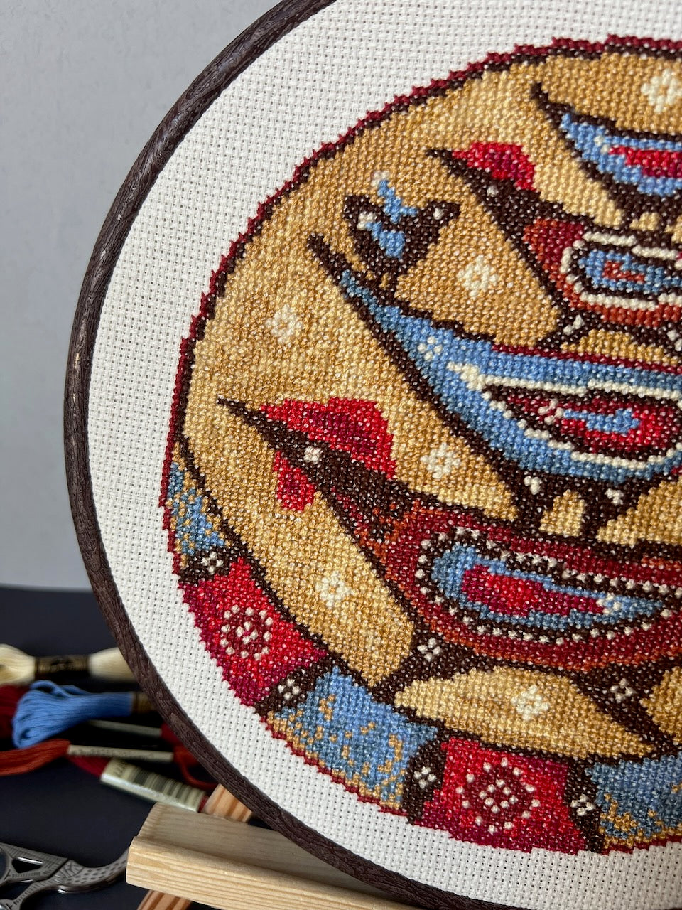 Plate with birds - cross stitch pattern