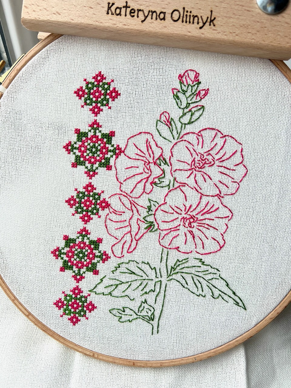 Hollyhocks - cross stitch pattern