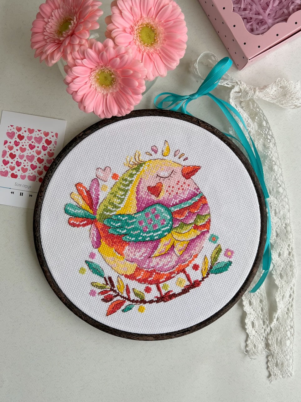 Candy bird round - cross stitch pattern