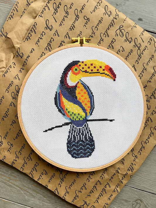 Toucan - cross stitch pattern