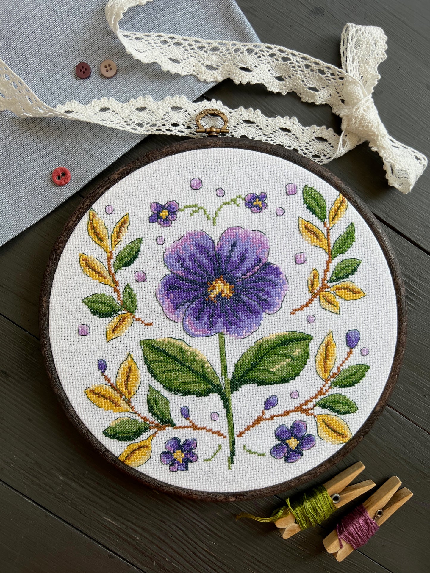 Violet - cross stitch pattern