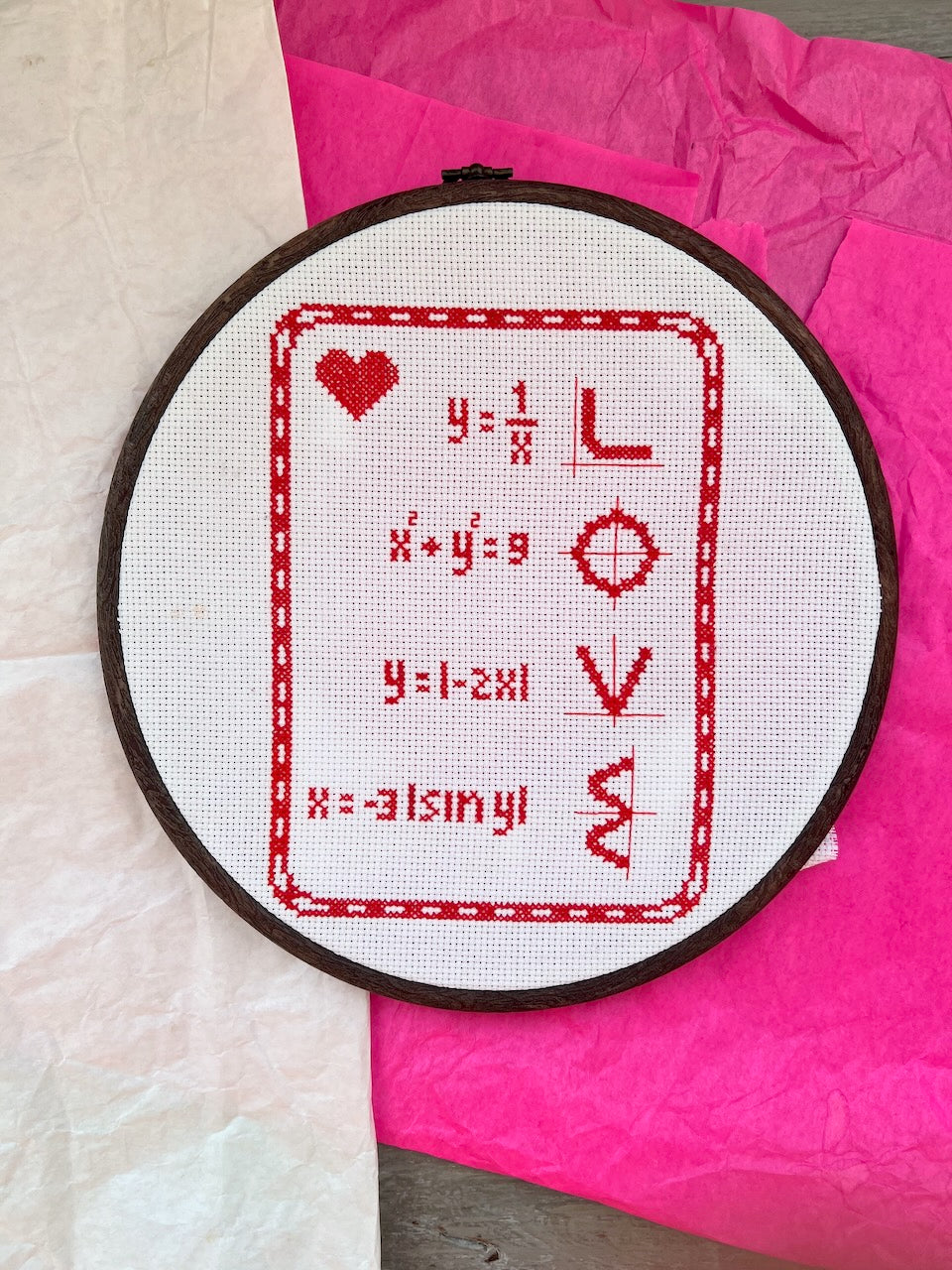 Love lines - cross stitch pattern