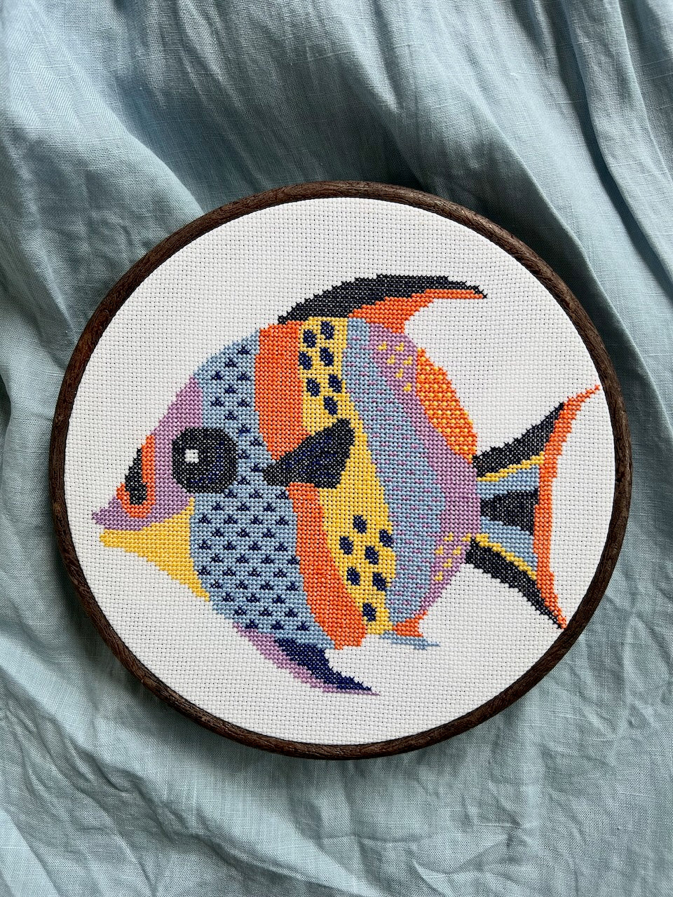 Tropical fish - cross stitch pattern